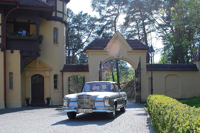 Oldtimer-MB-280-SE-24-04-2009-16-44-22