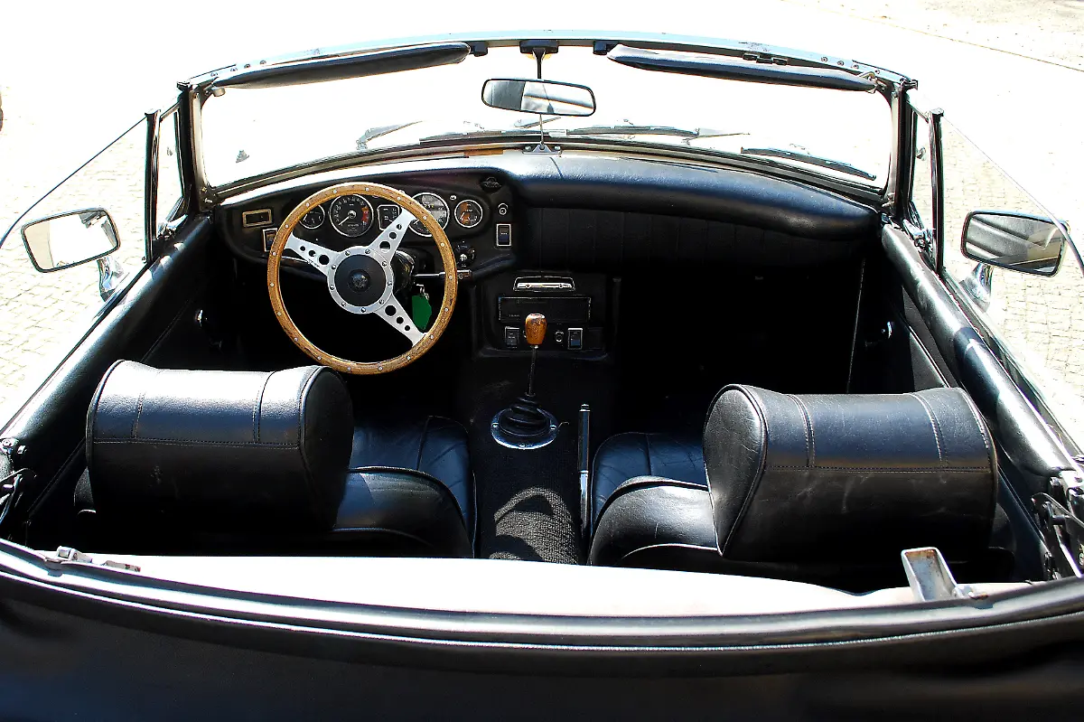 Oldtimer-MG-24-04-2009-16-52-07