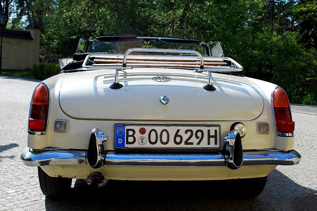 Oldtimer-MG-24-04-2009-16-52-59