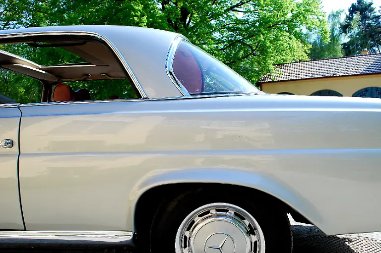 Oldtimer-MB-280-SE-24-04-2009-16-47-05