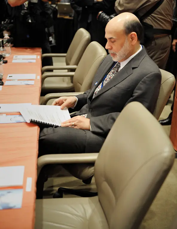 WORLD-ECONOMY-DCCO118-jpg6776266836961981348