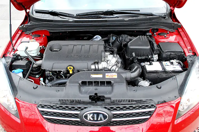 Kia-ProCeed-16-04-2010-08-46-50