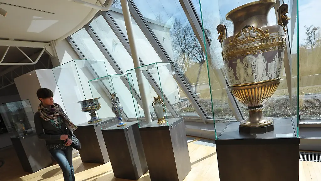 2qke1930-jpg8816203800912489095