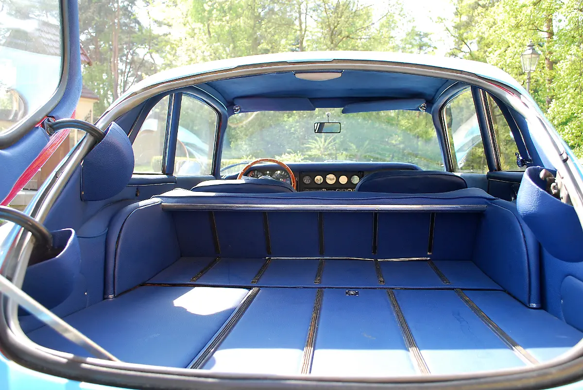 Oldtimer-Jaguar-E-Type-24-04-2009-16-24-25