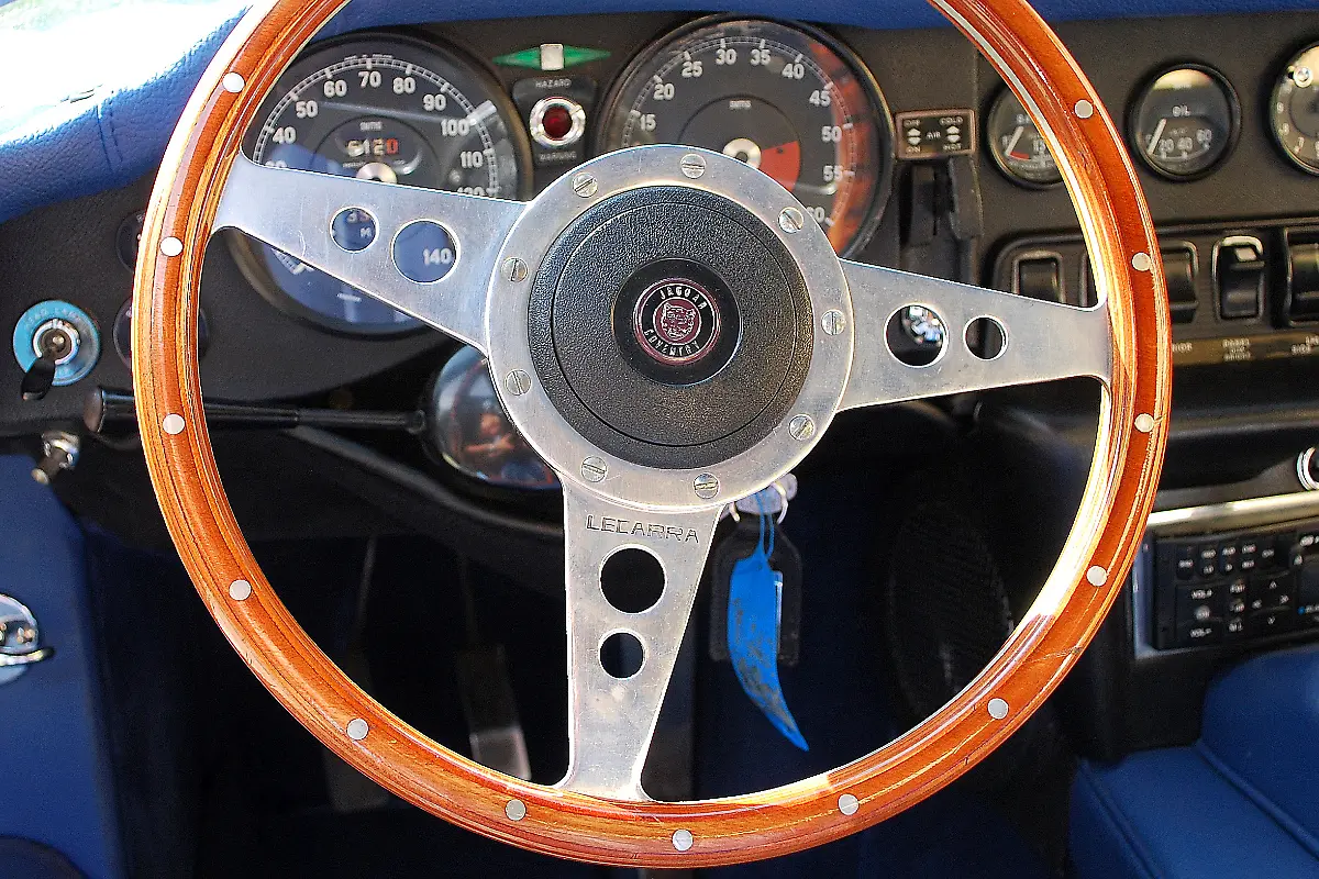 Oldtimer-Jaguar-E-Type-24-04-2009-16-22-20