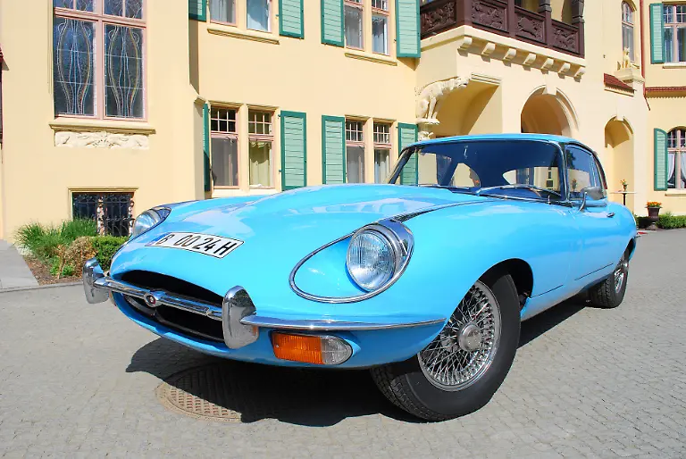 Oldtimer-Jaguar-E-Type-24-04-2009-16-19-32