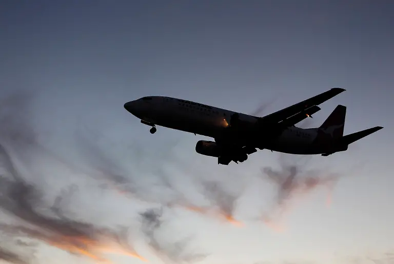 2010-04-19T085227Z-01-SYD307-RTRMDNP-3-QANTAS-JPG43156913698279303