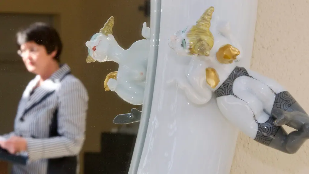 2qh42716-jpg330386472537611735