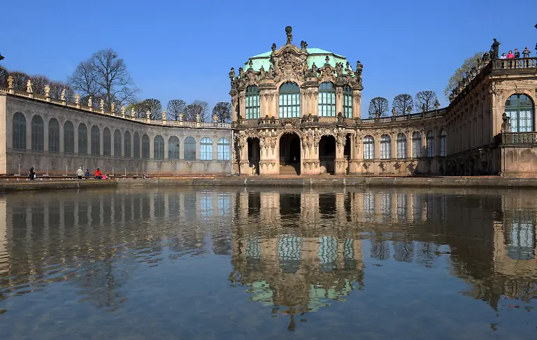 2qb12801-jpg1788969464046044444