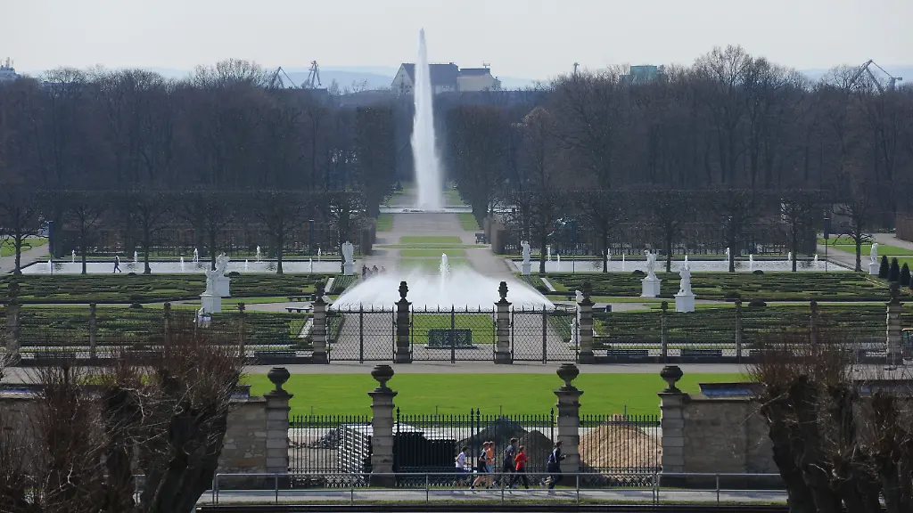 2q2e1723-jpg1884148953592329370