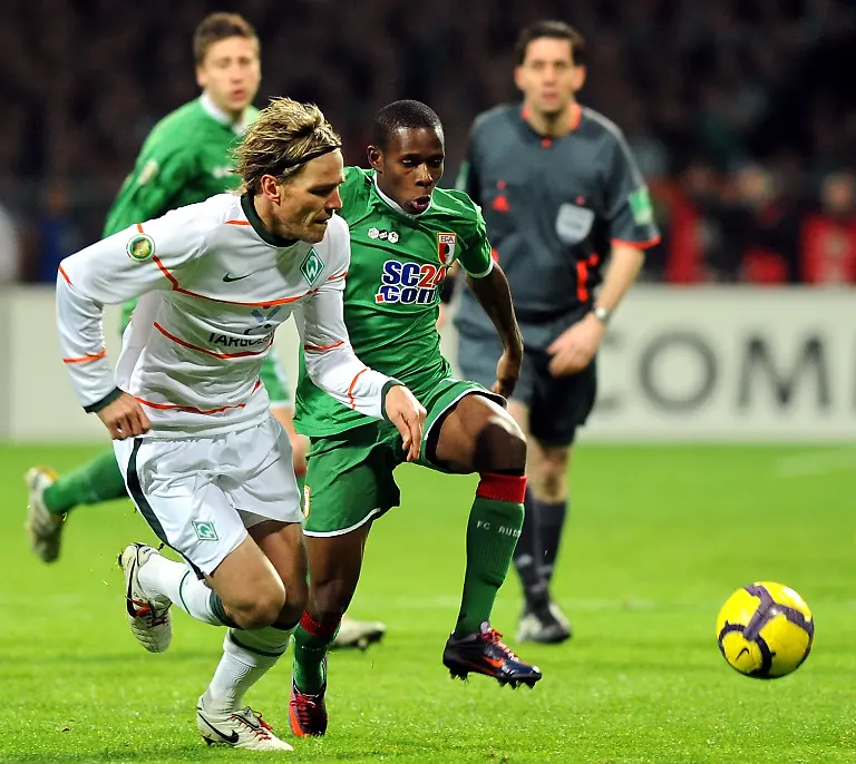 2q0l0715-jpg4307132083466002716