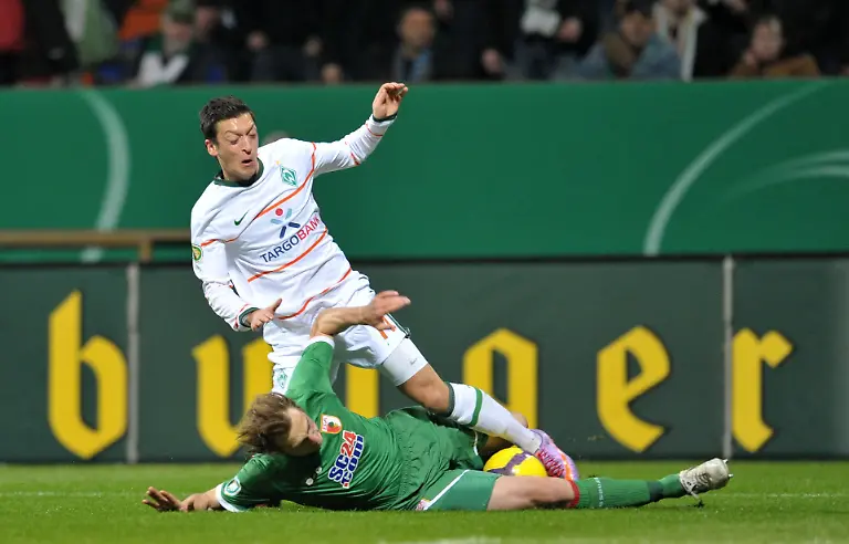 2q0l0611-jpg7268136589398655382