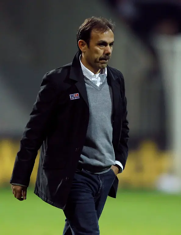 2010-03-23T220634Z-01-CHA115-RTRMDNP-3-SOCCER-GERMANY-JPG1594040736930160861