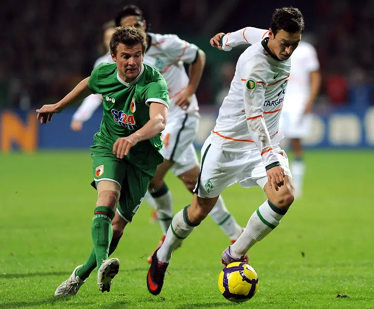 2q0m4400-jpg7649044056960673363