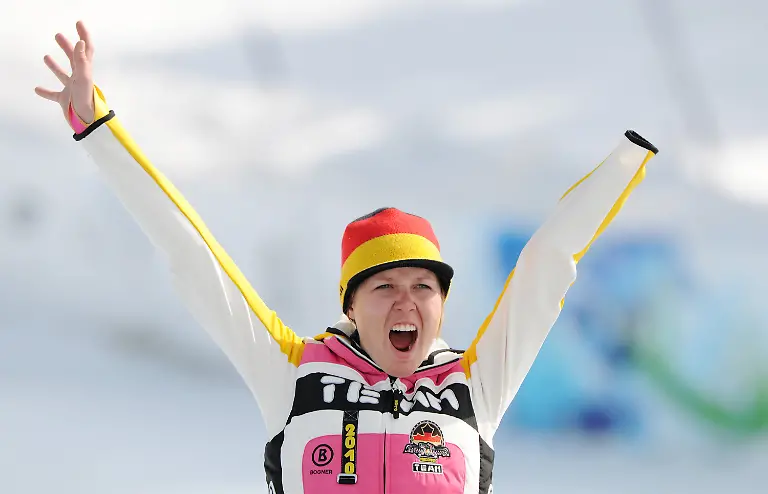 2py35640-jpg1059920135809924731