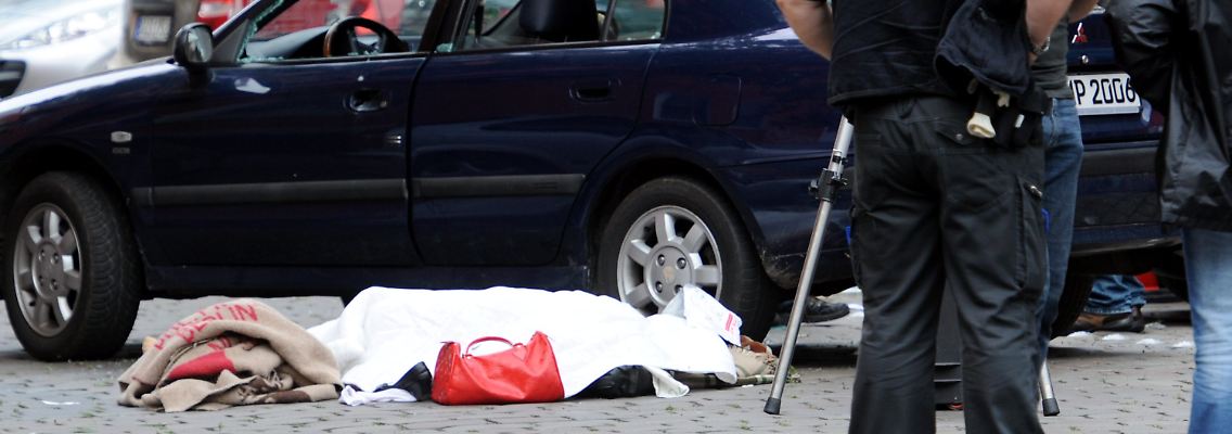 Die 45-jährige Frau starb noch vor Ort.