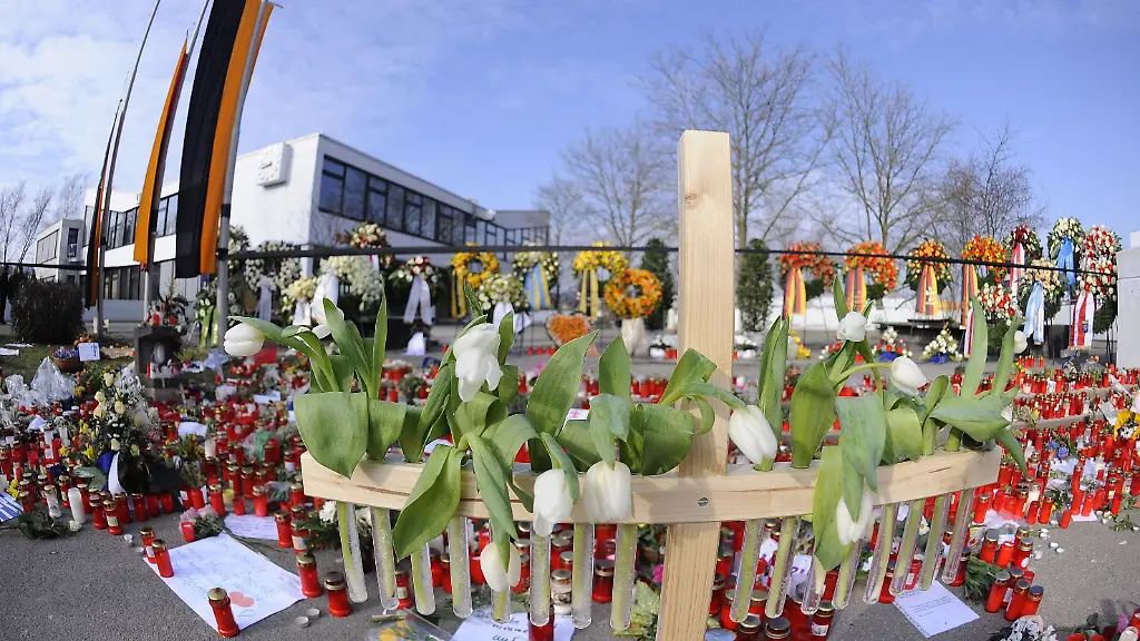 DEU-BW-Schule-Amok-Jahrestag-WIN529-jpg2314954488711093703