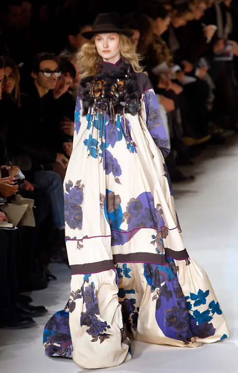 FRANCE-FASHION-XCE102-jpg4453501571923067117