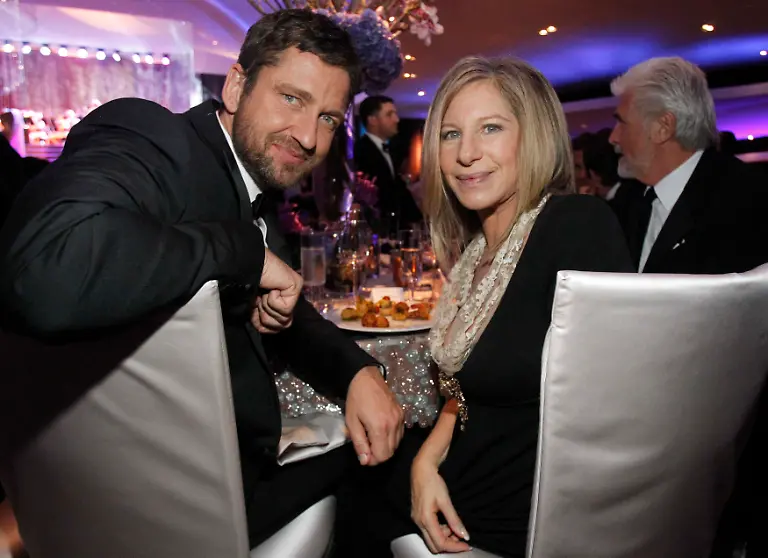 2010-03-08T072332Z-01-OSC1317-RTRMDNP-3-OSCARS-JPG8009676443615779225