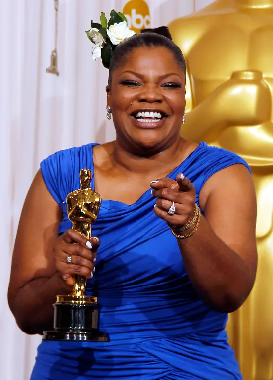 2010-03-08T052440Z-01-OSC1060-RTRMDNP-3-OSCARS-JPG7951925048982289784
