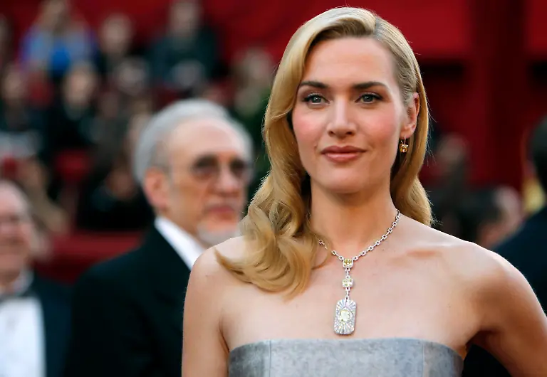 2010-03-08T014037Z-01-OSC35-RTRMDNP-3-OSCARS-JPG7772720315087275587