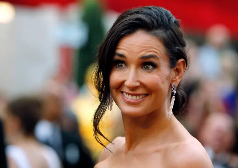 2010-03-08T014916Z-01-OSC156-RTRMDNP-3-OSCARS-JPG1955239520021914806