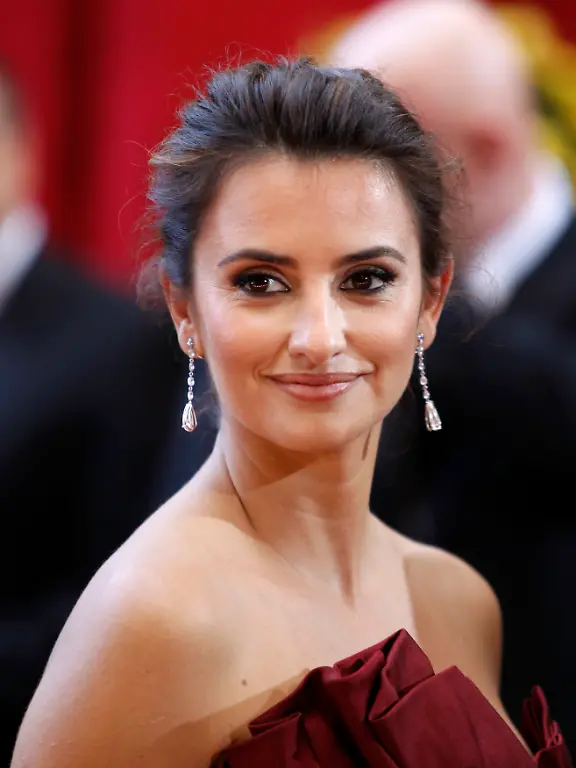 2010-03-08T011702Z-01-OSC346-RTRMDNP-3-OSCARS-JPG7210649868988769990
