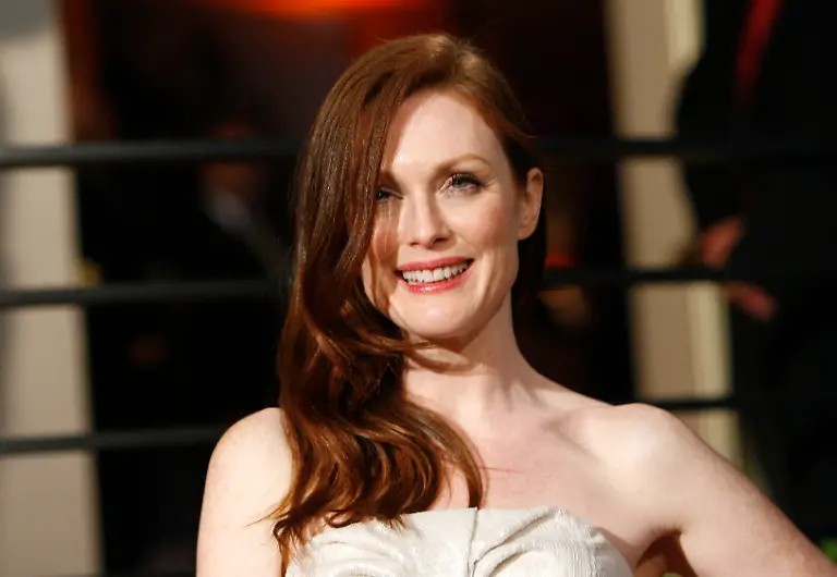 2010-03-08T061935Z-01-OSC1309-RTRMDNP-3-OSCARS-JPG2890615232718221408
