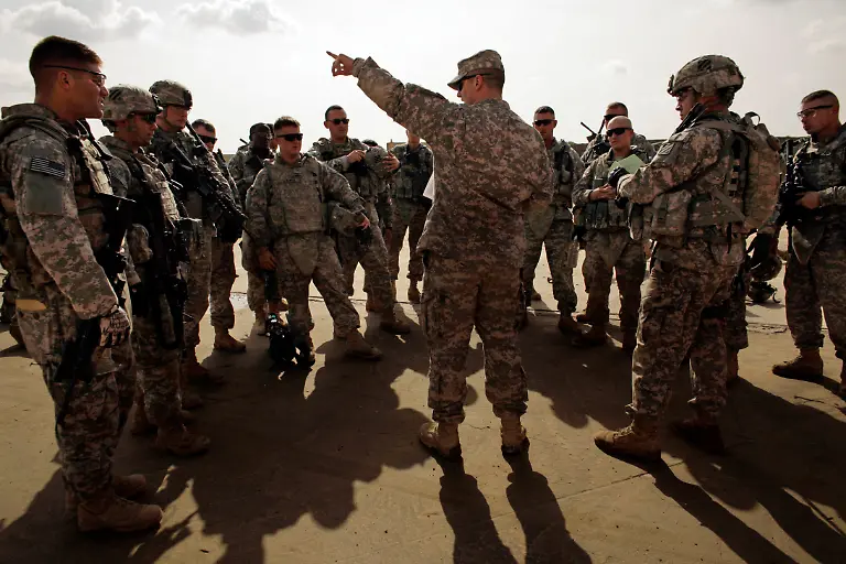 Iraq-US-Troops-AMMA102-jpg2860886307325381141