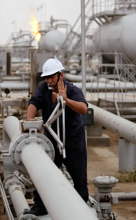 Iraq-The-Oil-Vote-BAG519-jpg2356178786699032560