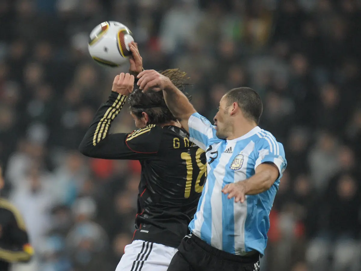 2pna4056-jpg1914963384122580337