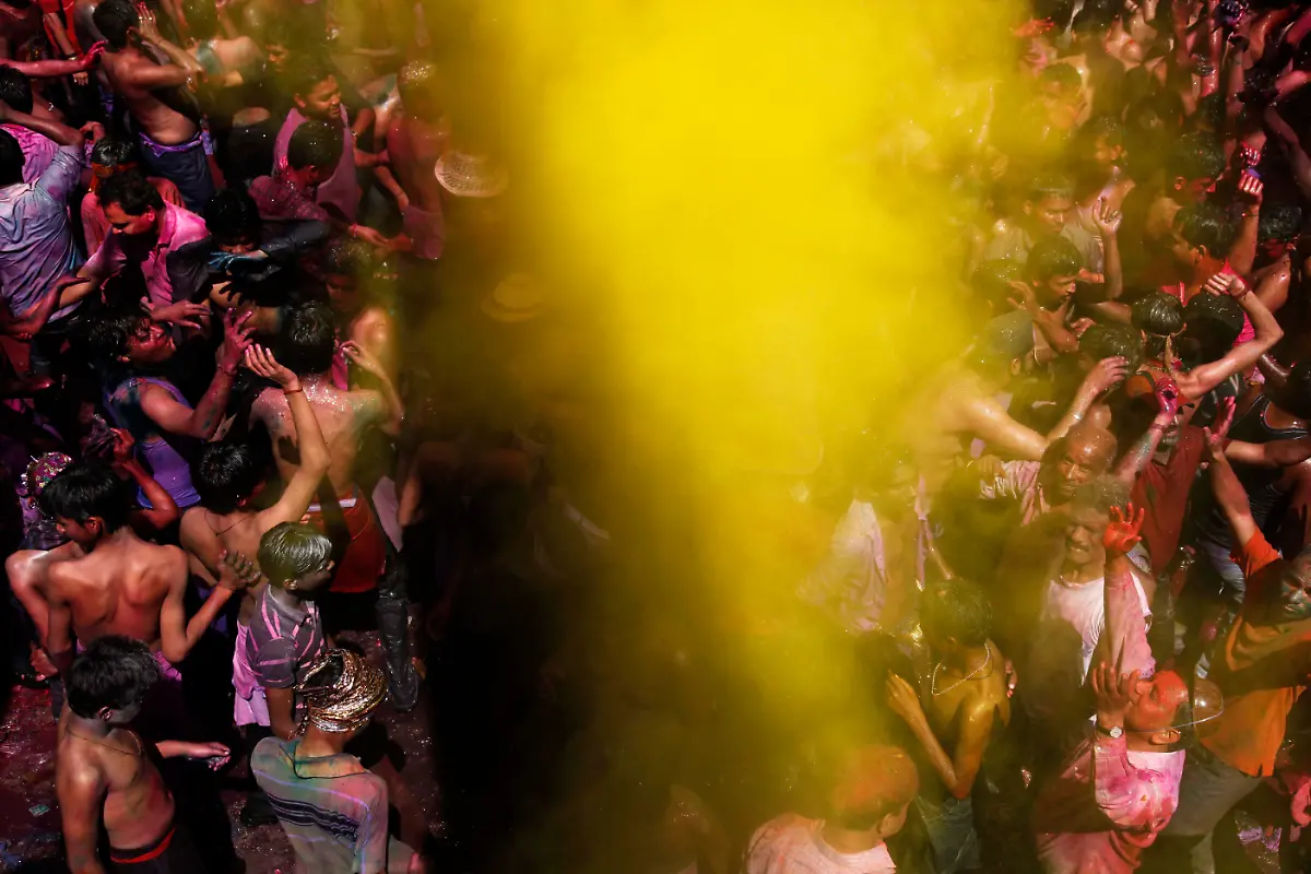 India-Hindu-festival-DEL127-jpg7288334384258677343