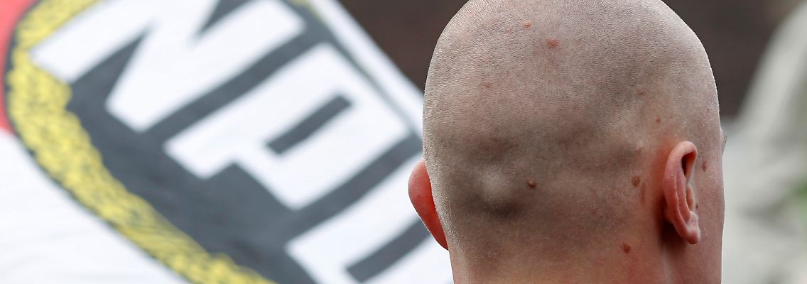 Profitiert vom Staat, den sie bekämpft: Die NPD lebt vor allem von der Parteienfinanzierung, die bei einem Verbot wegfallen würde.