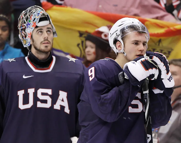 Vancouver-Olympics-Ice-Hockey-OLYMH260-jpg2568844916081125749