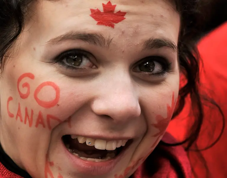 Vancouver-Olympics-Ice-Hockey-OLYDA107-jpg2774006476874628381