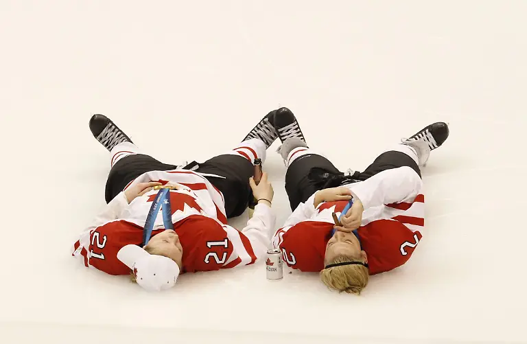 2phx3621-jpg9145520902331450483