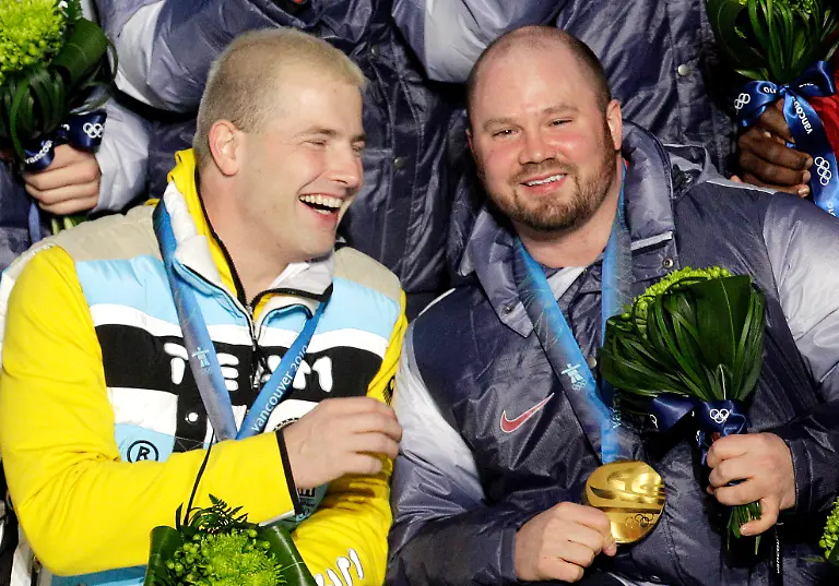 Vancouver-Olympics-Medals-OLYBI116-jpg2949663018392114011