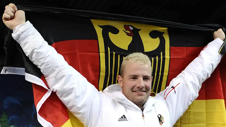 2pir0820-jpg7806284885202078401