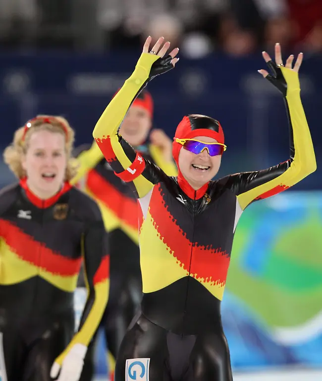 2pip3012-jpg1940694511579758100