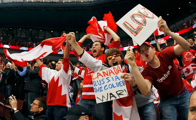 OLY334-OLYMPICS-ICEHOCKEY-0225-11-JPG8769684409311921535