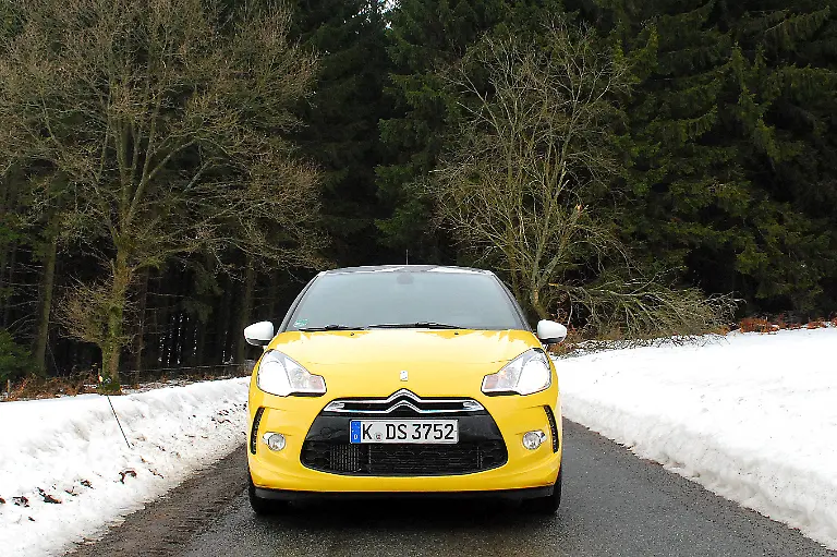 Citroen-DS3-22-02-2010-14-49-28