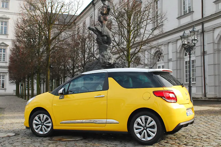 Citroen-DS3-22-02-2010-14-03-29