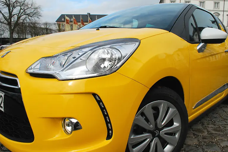 Citroen-DS3-22-02-2010-13-57-35