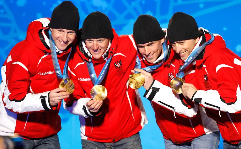Vancouver-Olympics-Medals-OLYAL361-jpg1388435108250459837