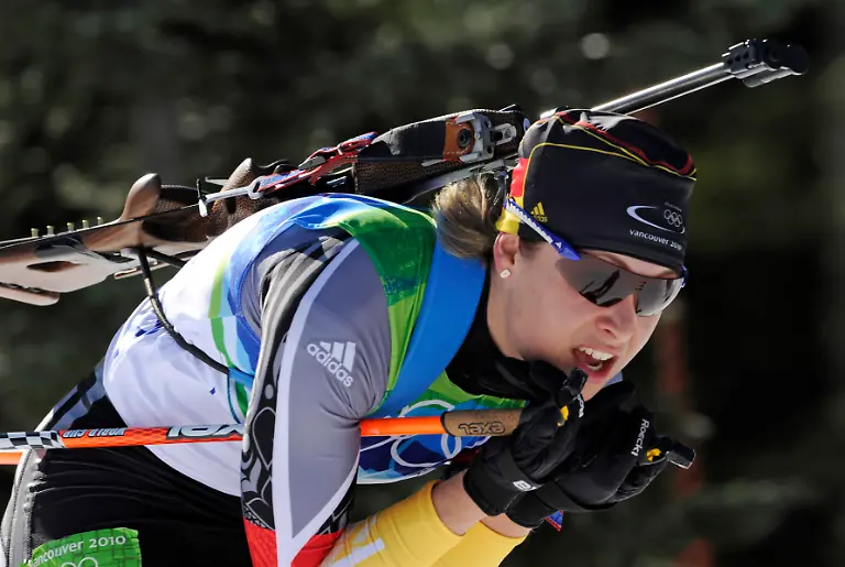 Vancouver-Olympics-Biathlon-OLYBI143-jpg2507079962644256914