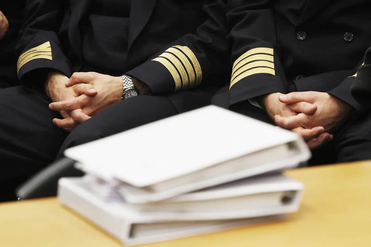 2pf55941-jpg642957366656556060