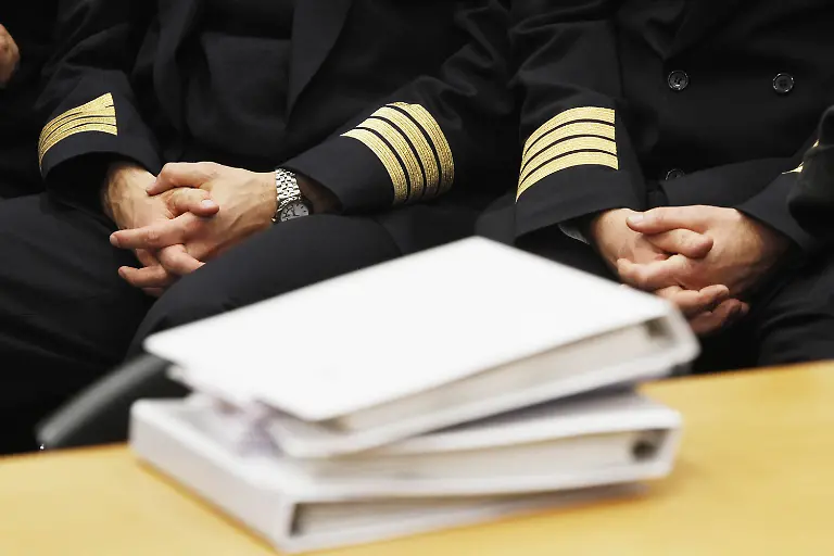 2pf55941-jpg642957366656556060