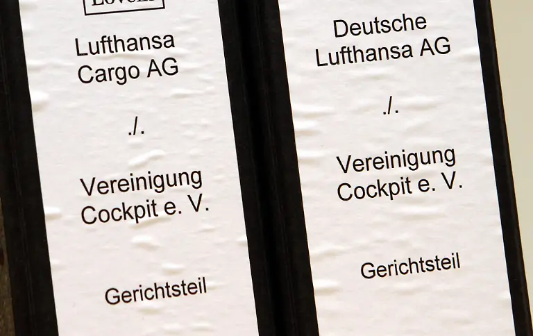 2pf61606-jpg6434768339488155627