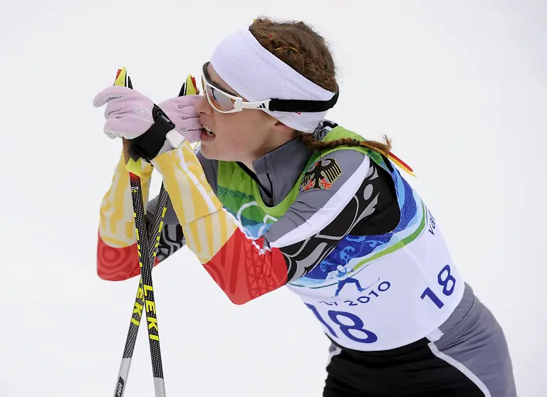 2pfj0106-jpg1261839200307763723
