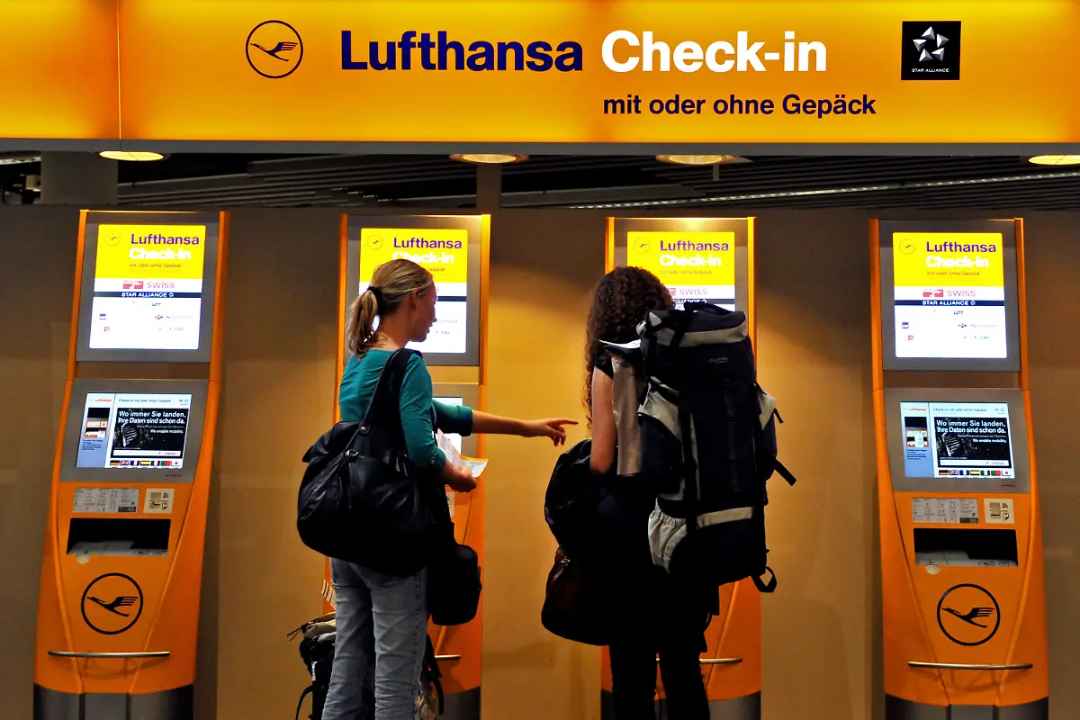 2pew0635-jpg2297675047502057236